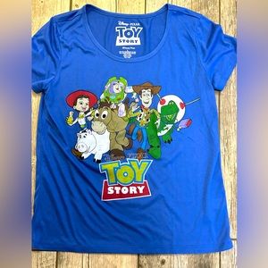 Disney Pixar Toy Story tee, size large